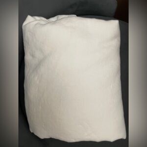 New West Elm White Linen Flatted Sheet 102” x 90”